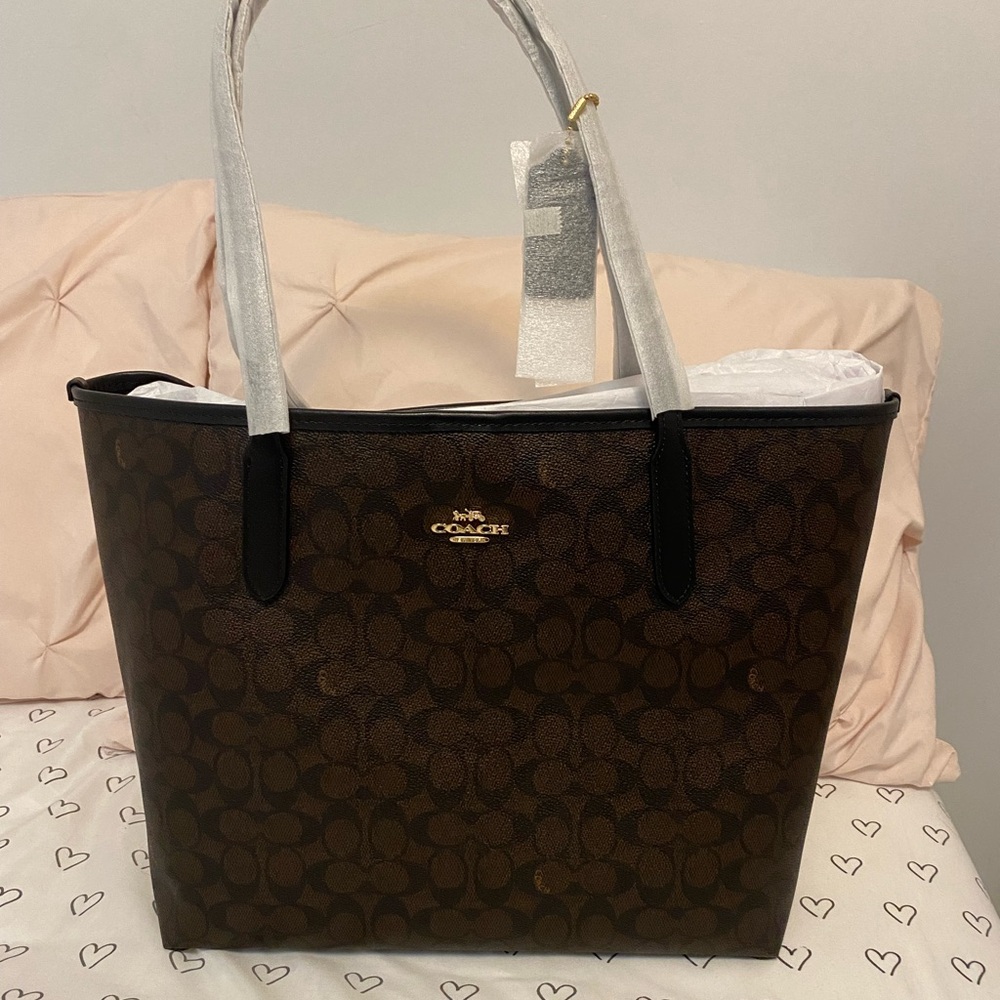 Coach city tote bag